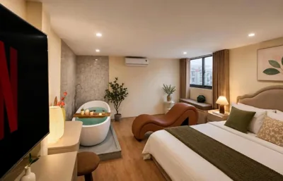 King-Zimmer mit Whirlpool-Badewanne — Secret Garden Hotel Phú Nhuận by Urban B